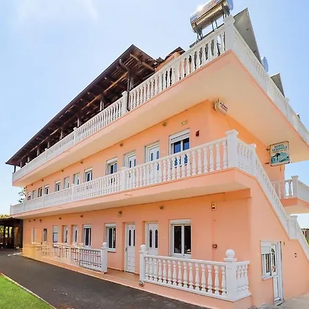 Makrygialos-atlantis Aparthotel 3*