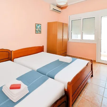 Aparthotel Makrygialos-atlantis 3*