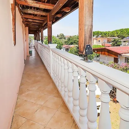 Apartmanhotel Makrygialos-atlantis 3*