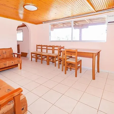 Makrygialos-atlantis Apartmanhotel 3*