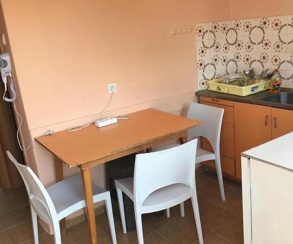 Apart Otel Makrygialos-atlantis